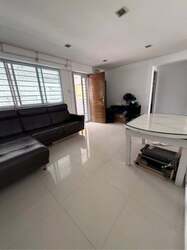yishun-street-61 photo thumbnail #5